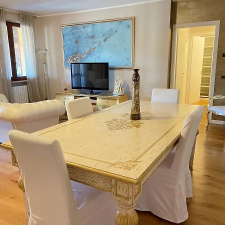 Manuela Apartmán